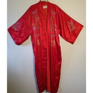 VTG Plum Blossoms Floral Embroidered Red Satin Kimono Robe W Belt Size XL EUC